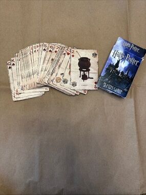 Warner Bros. Themed Playing Cards – Blue Box, Vintage-Style harry potter